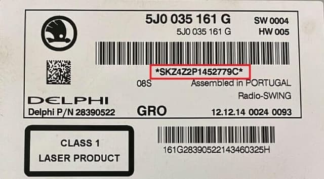 Škoda magnetolos etiketė ir serijos numerio pavyzdys 2